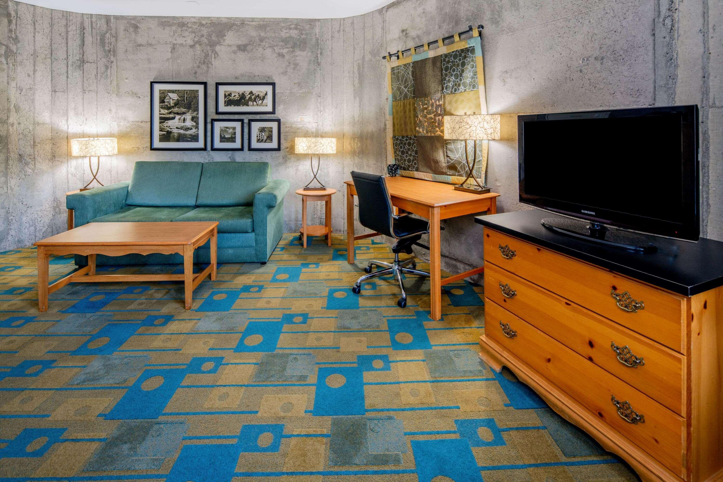 Hotel La Quinta & By Wyndham Spectrum Irvine